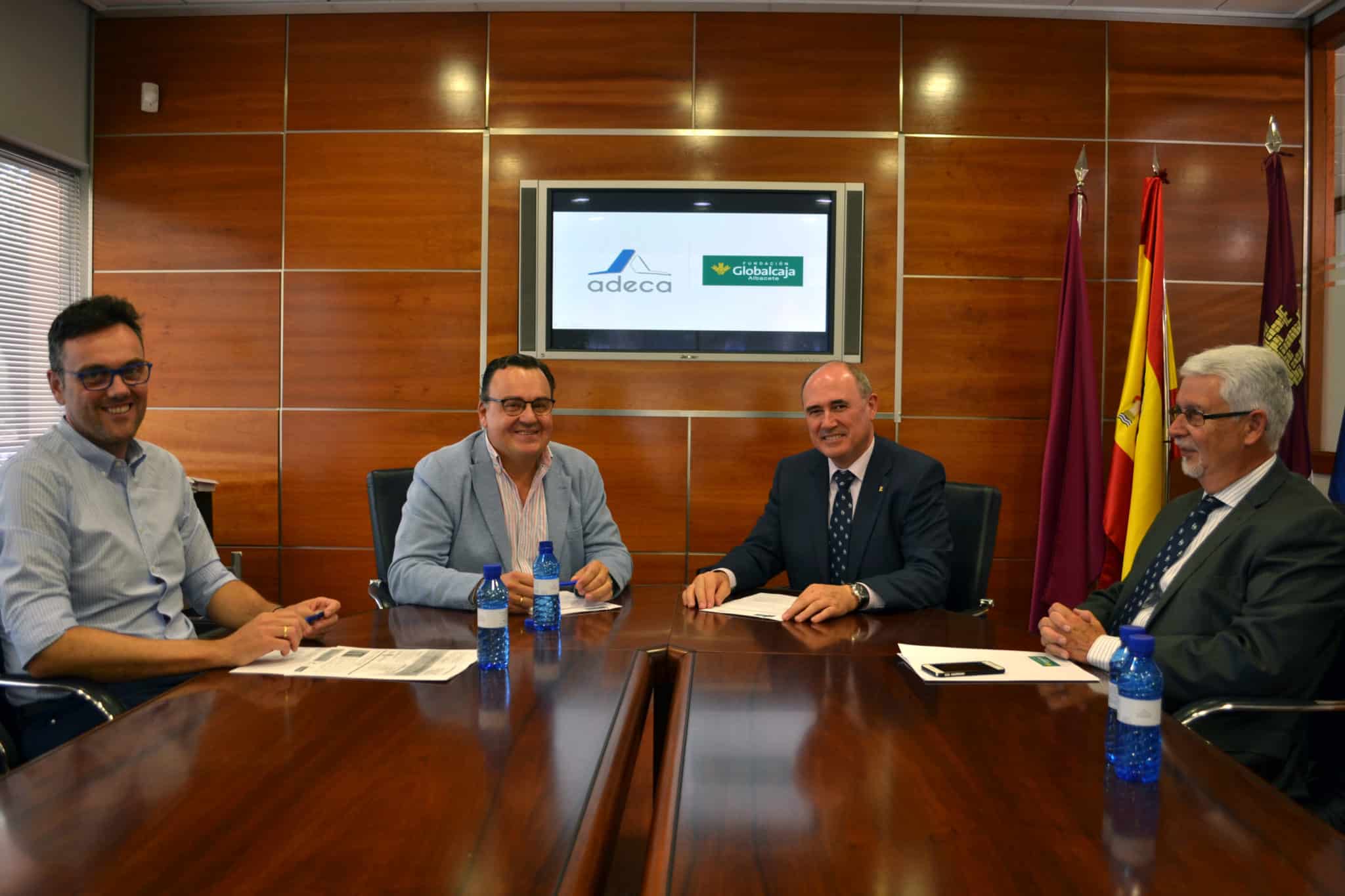 ADECA y Fundación Globalcaja Albacete comprometidos con los empresarios y autónomos de Campollano