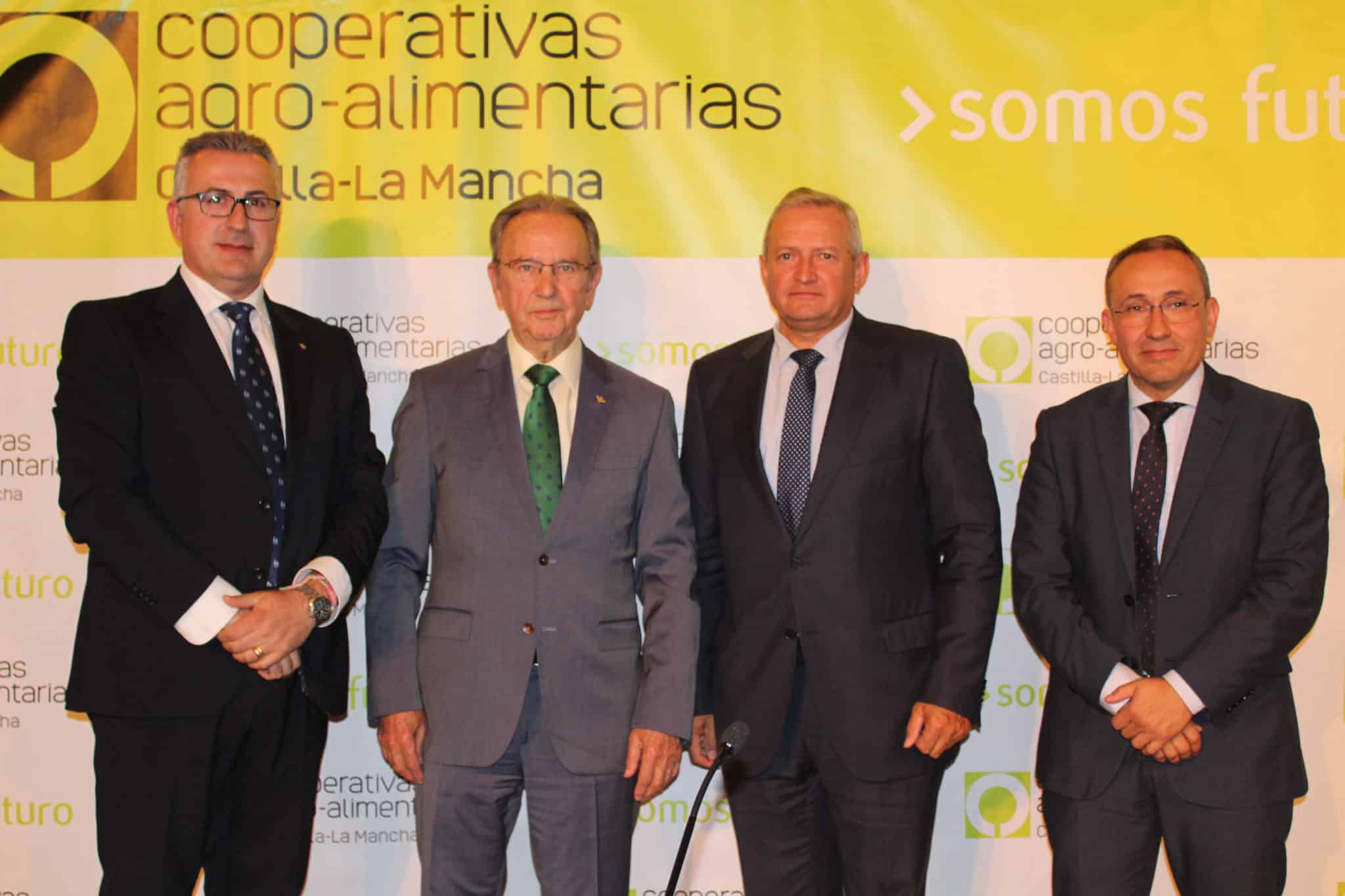 Cooperativas Agro-alimentarias y Globalcaja renuevan su alianza para seguir apoyando al sector agroalimentario como eje fundamental de Castilla-La Mancha