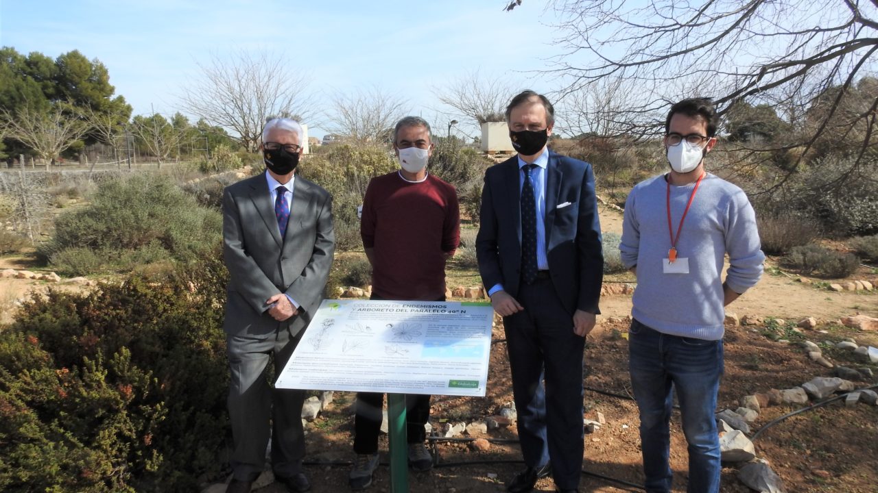 La Fundación Globalcaja Albacete hace realidad la nueva señalética del Jardín Botánico